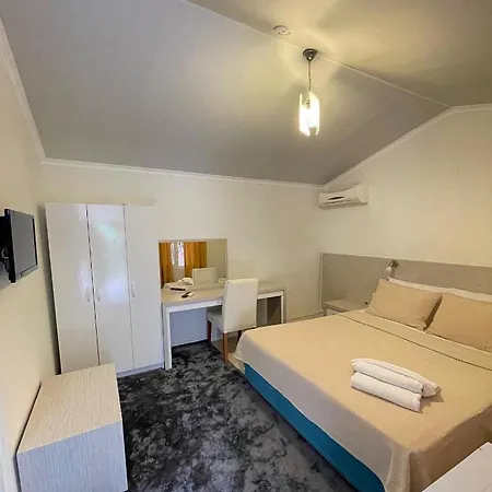 Moy-side Hotel